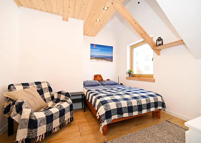 Poza Horyzont * קורבילו